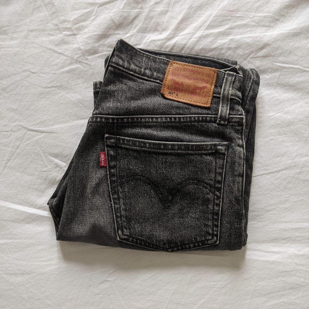 Levi's 501 Black Wash Straight Leg